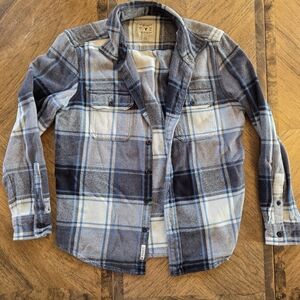 American Eagle Outfitters Blue and White Checkered Shackett